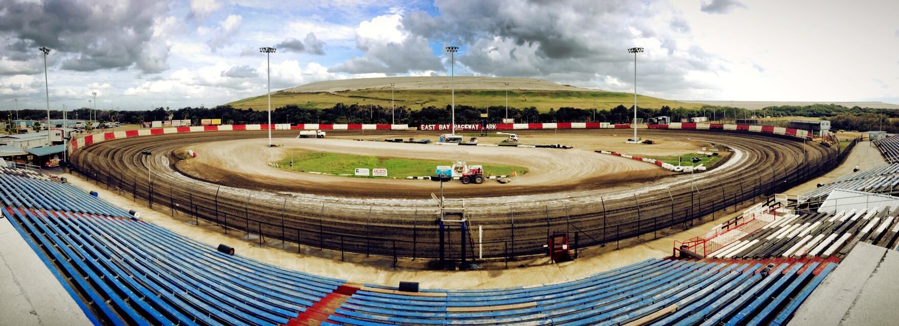 Dirt Track Racers Prepare for 2016 Season